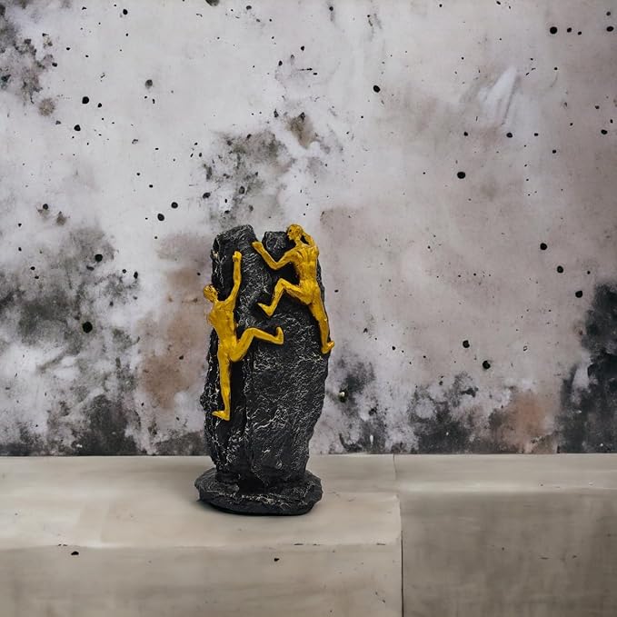 Humanoid Artefact
Climbing Artefact