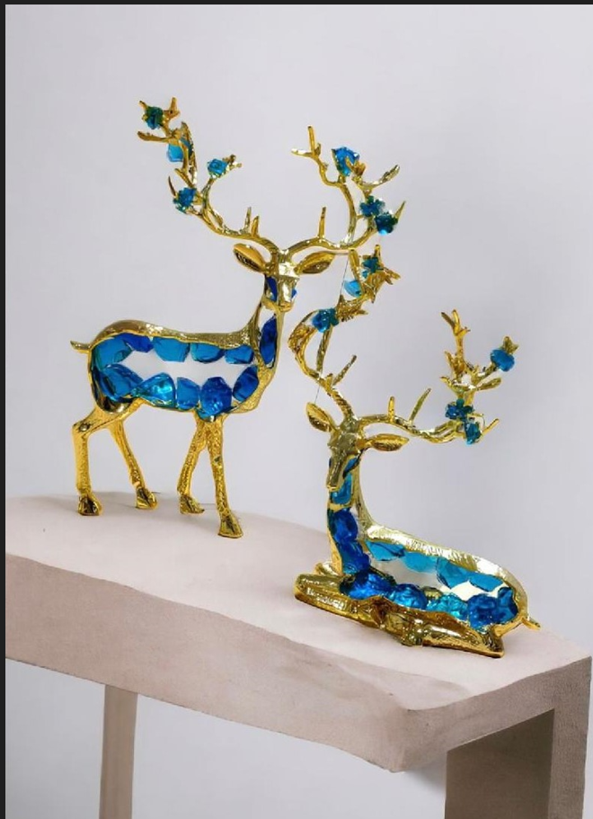 Deer Artefact 
Blue Colour Deer Atefact