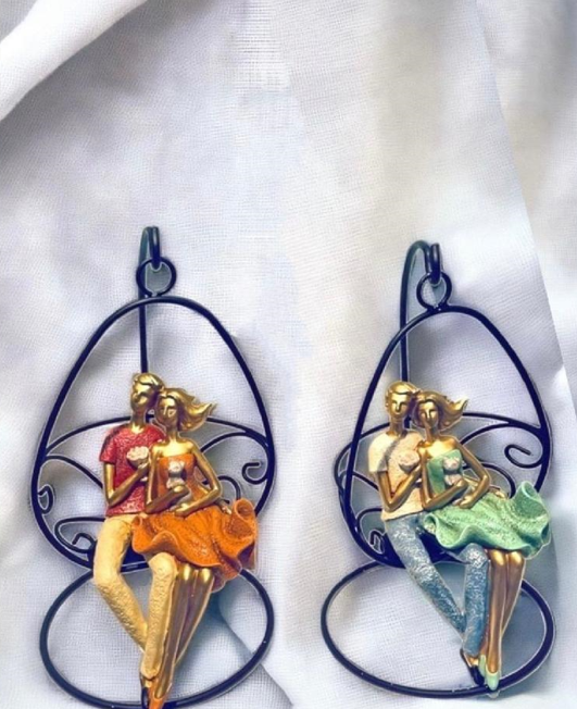 Couple Artefact 
Artefact For Home Decor 
Swing Couple Artefact For Home Decor