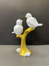 Load image into Gallery viewer, Tree Artefact
Bird Artefact