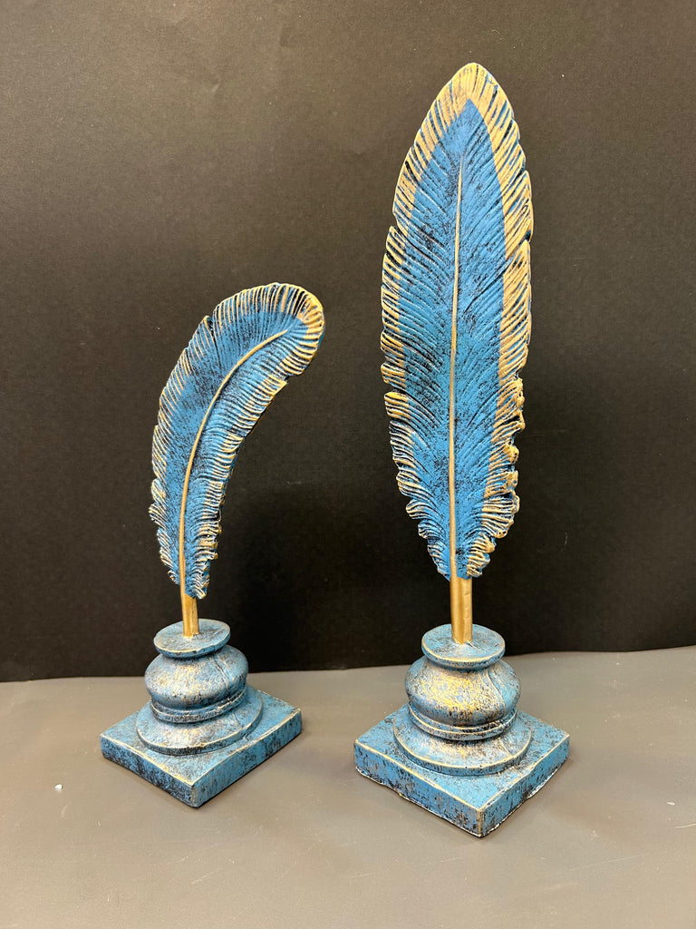 Blue Colour Feather Artefact
Feather Artefact For Home Decor