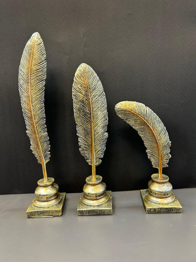 Golden Colour Feather Artefact For Home Decor
Feather Artefact