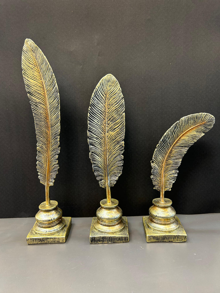 Feather Artefact 
Artefact For Home Decor 
Home Decor