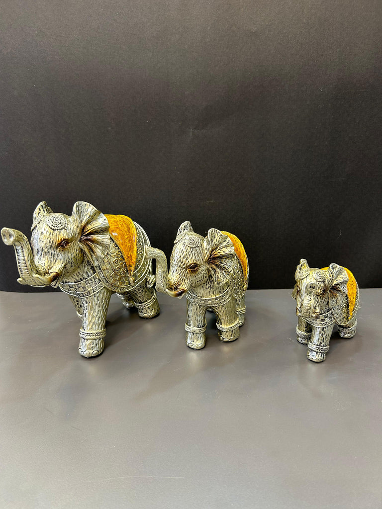 Royal-Style Three-Pair Decorative Elephant Artefact For Home Decor