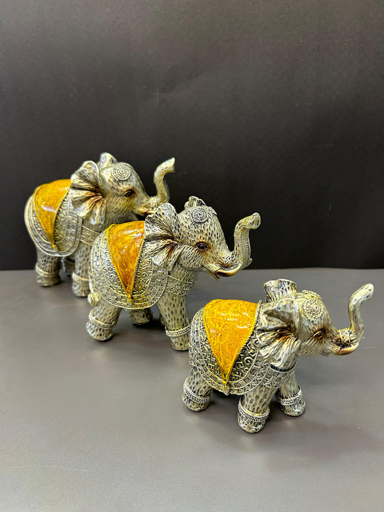 Royal-Style Three-Pair Decorative Elephant Artefact For Home Decor