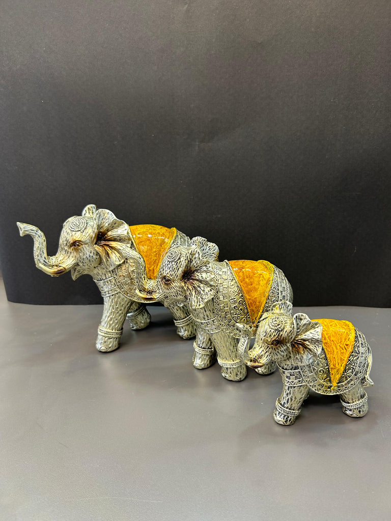 Royal-Style Three-Pair Decorative Elephant Artefact For Home Decor