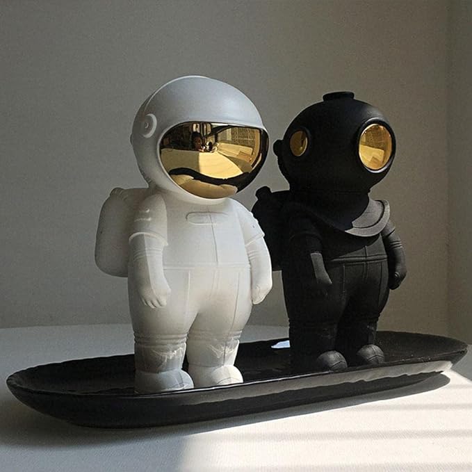 Roexboz Resin Astronaut Model - Astronaut Figures Statues for Decoration