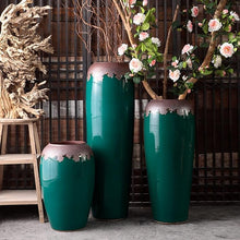 Load image into Gallery viewer, Bodenvase Dark Green Ceramic Vase Retro Cylindrical Design