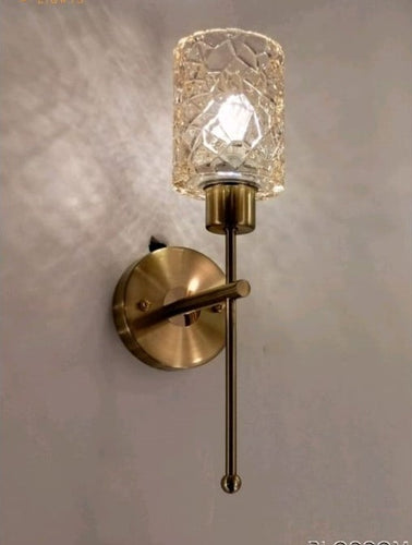 Vintage Wall Mount Light 
Wall Light 
Wall Decor 
Wall Mount Light 
Vintage Light 
Classic Vintage Wall Light

