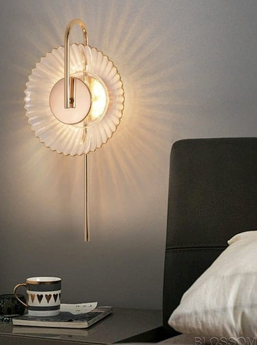 Floral Round Circle Wall Mount Frame Stylish Botanical Decor