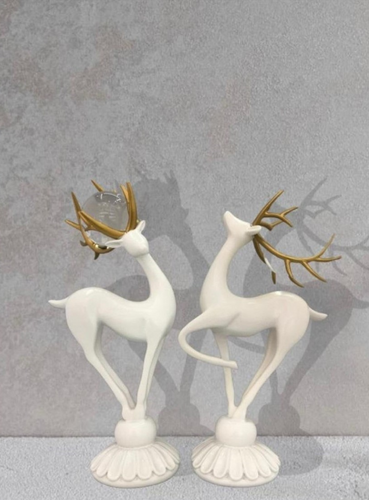 Deer Artefact 
White Deer Artefact 
Animal Artefact 

