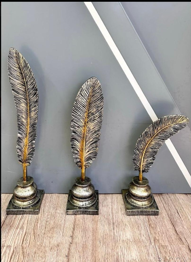 Golden Feather Ornaments for Living Room and Bedroom