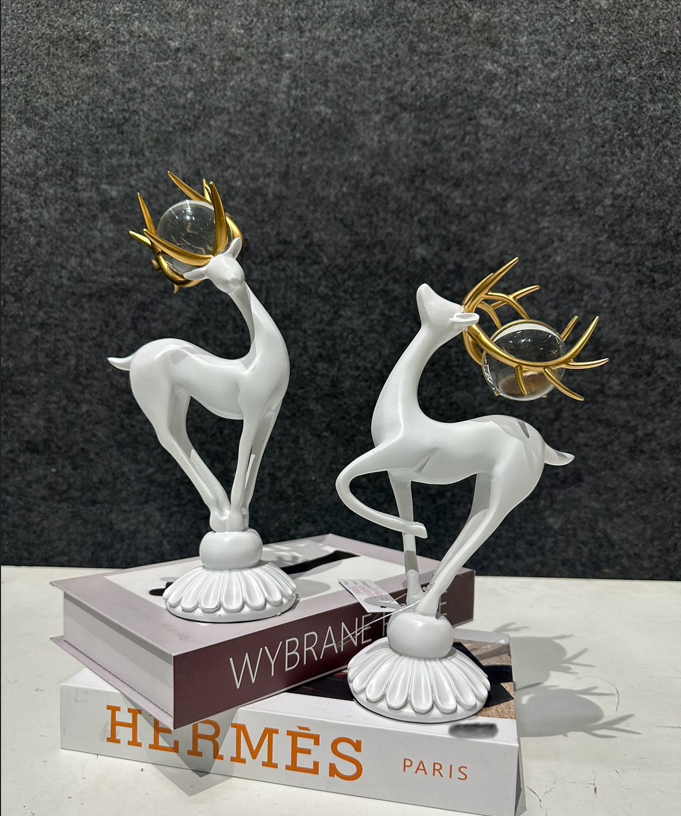 Elegant White Deer Artefact for Sophisticated Decor (Set)