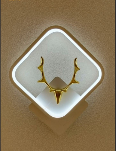 Sophisticated Deer Face Wall Mount Elegant Wildlife Inspired Decor