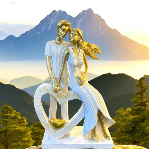 Romantic Couple Showpiece