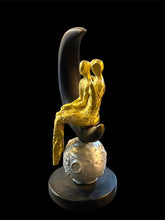 Load image into Gallery viewer, Lovers on the Moon