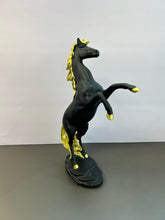 Load image into Gallery viewer, Black Horse Artefact
Elegant Design Horse Artefact