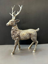 Load image into Gallery viewer, Elegant Deer Artefact For Home Decor (set)