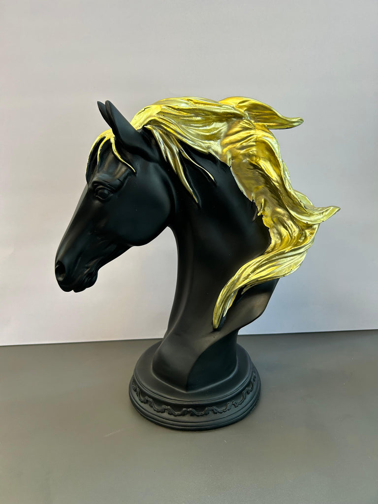 Horse Artefact
Golden Colour Shade Horse Artefact