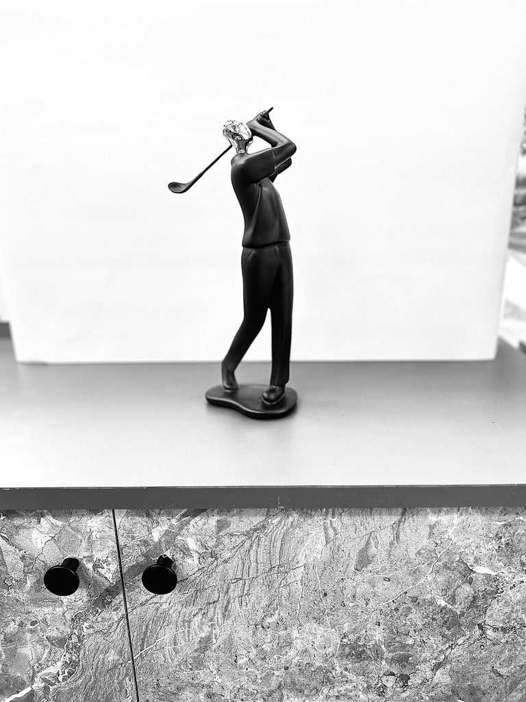 Elegant Golfing Artefact for Stylish Home and Office Decor (P.P)