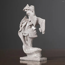 Load image into Gallery viewer, Decorative Poly Resin Kissing Couple Love Artefact For Home Decor (p.p)